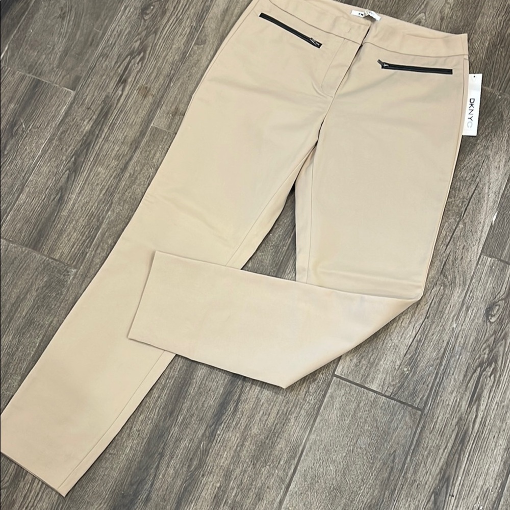 NWT DKNY soft stretchy straight leg slack Pants